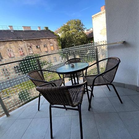 B 304, Apartments In The Heart Of Budapeste Exterior foto